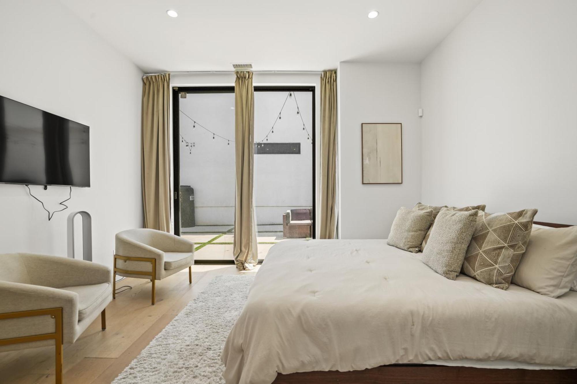 New Lavish Elegant 3br In Mar Vista, Pet Friendly! 10min To Venice Beach! Hébergement de vacances